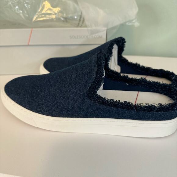 Sole Society Women's Belynda Blue Denim Slip In Slide On Mules Size 9.5M NIB - Picture 7 of 10